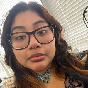 Meet your Posher, Dulce